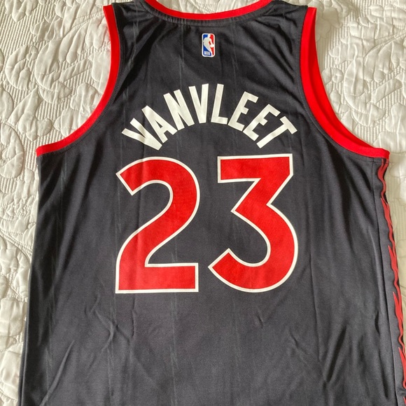 NBA Toronto Raptors Fred Vanvleet Jersey - Picture 2 of 3